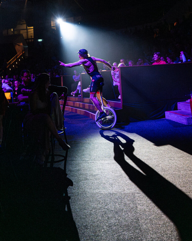 Circus Bon Bon - 2--8